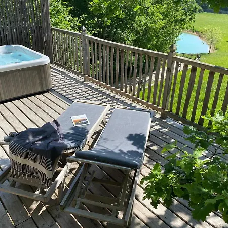 Gerendaház Chateaux Dans Les Arbres *