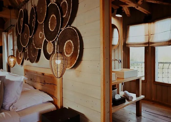 롯지 Chateaux Dans Les Arbres *